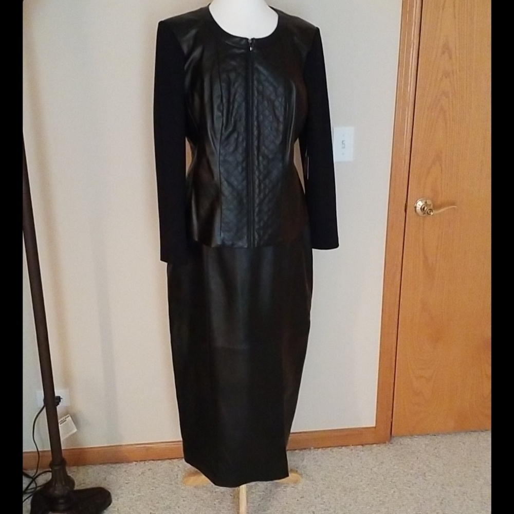 Bagatelle Black Leather Lined Skirt - Picture 4 of 10